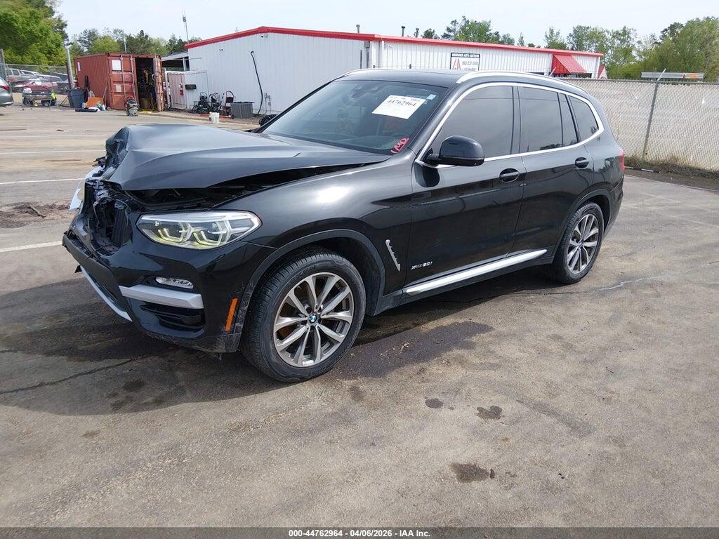 5UXTR9C55JLC68915 2018 BMW X3 photo no. 2