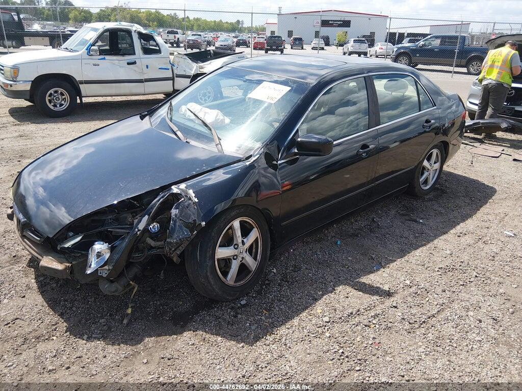 1HGCM56855A135702 2005 HONDA ACCORD photo no. 2