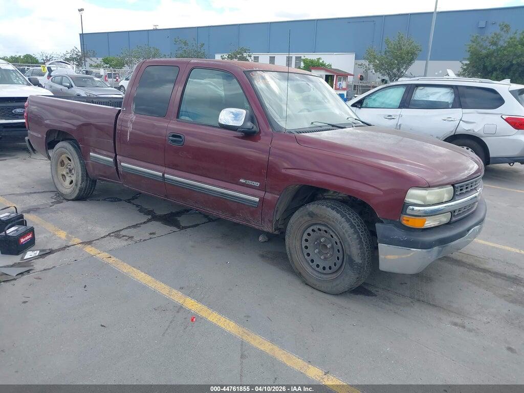 1GCEC19T6YZ283947 2000 CHEVROLET SILVERADO 1500 photo no. 1