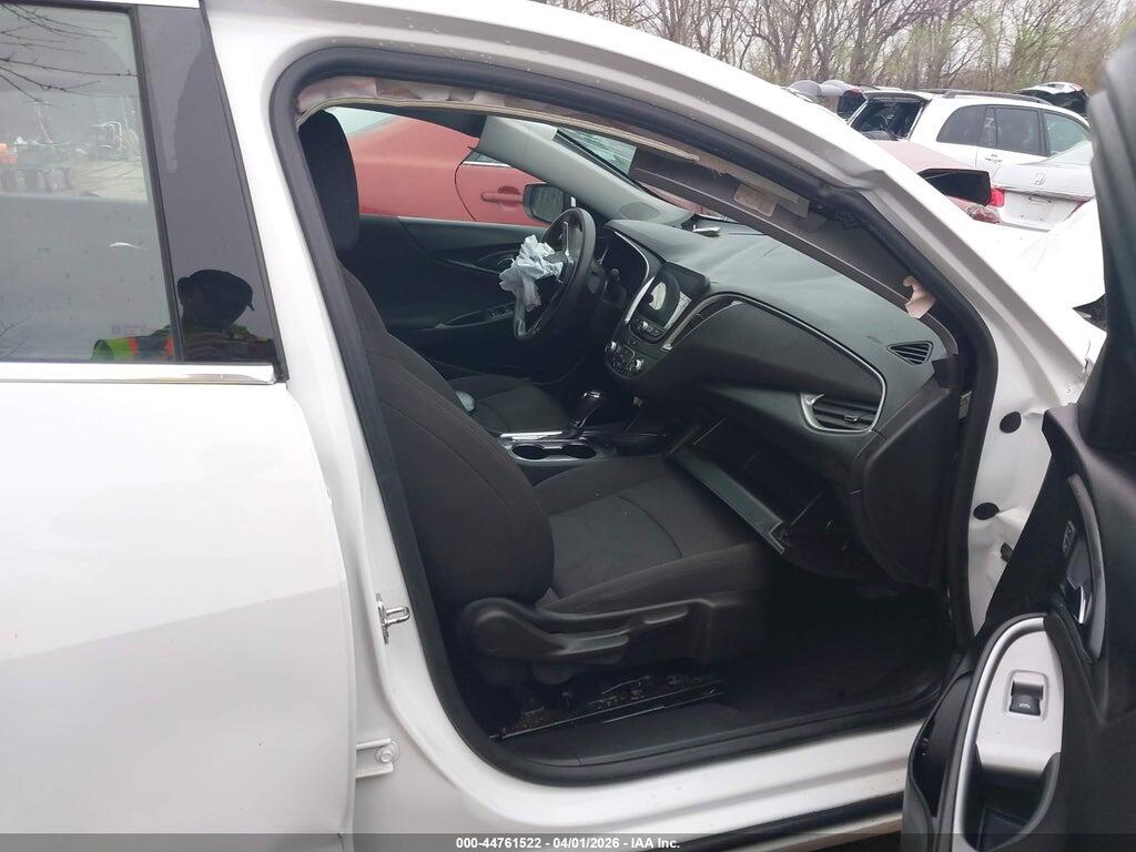 1G1ZC5ST2KF213205 2019 CHEVROLET MALIBU photo no. 5