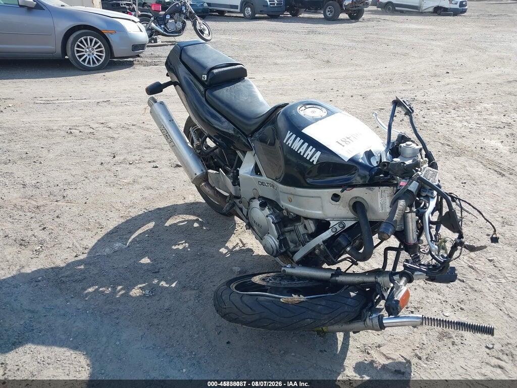 1991 YAMAHA FZR600 JYA3HHE04MA034113