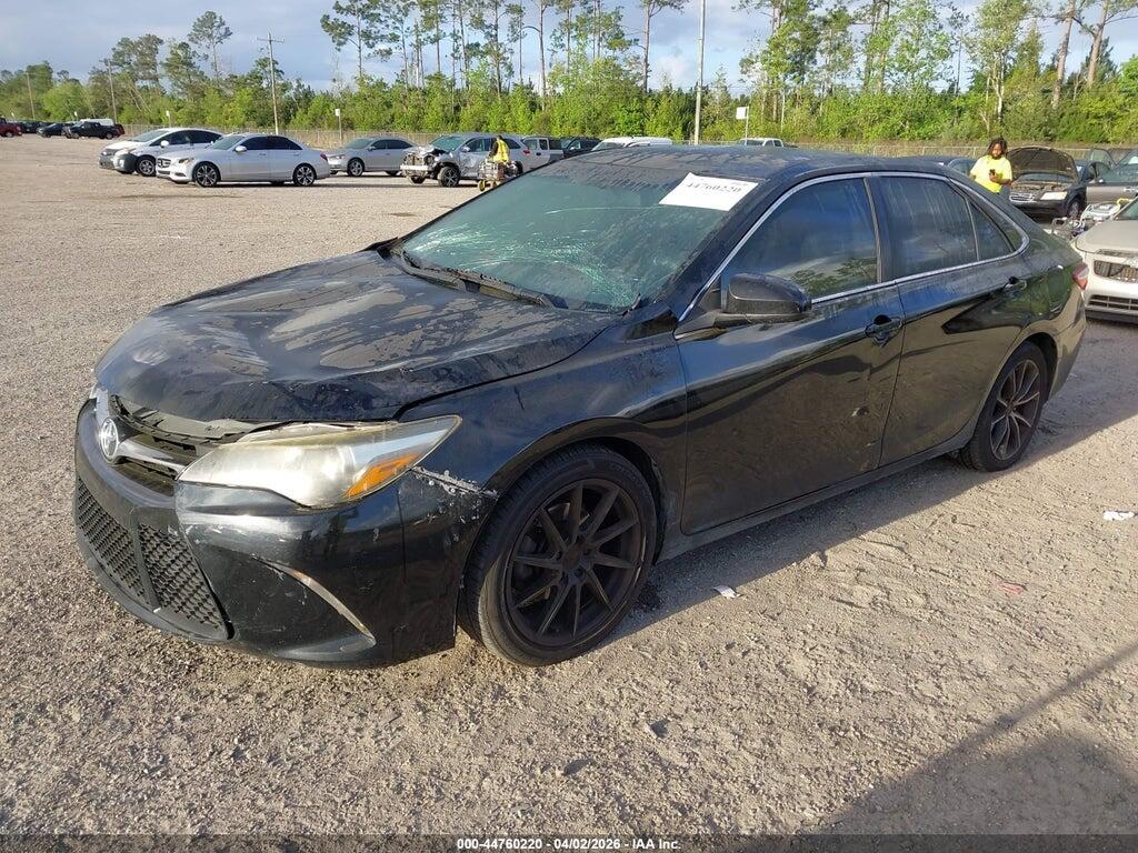 4T1BF1FK8HU310063 2017 TOYOTA CAMRY photo no. 2