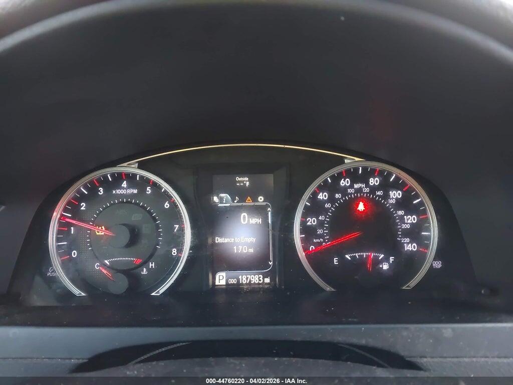 4T1BF1FK8HU310063 2017 TOYOTA CAMRY photo no. 7