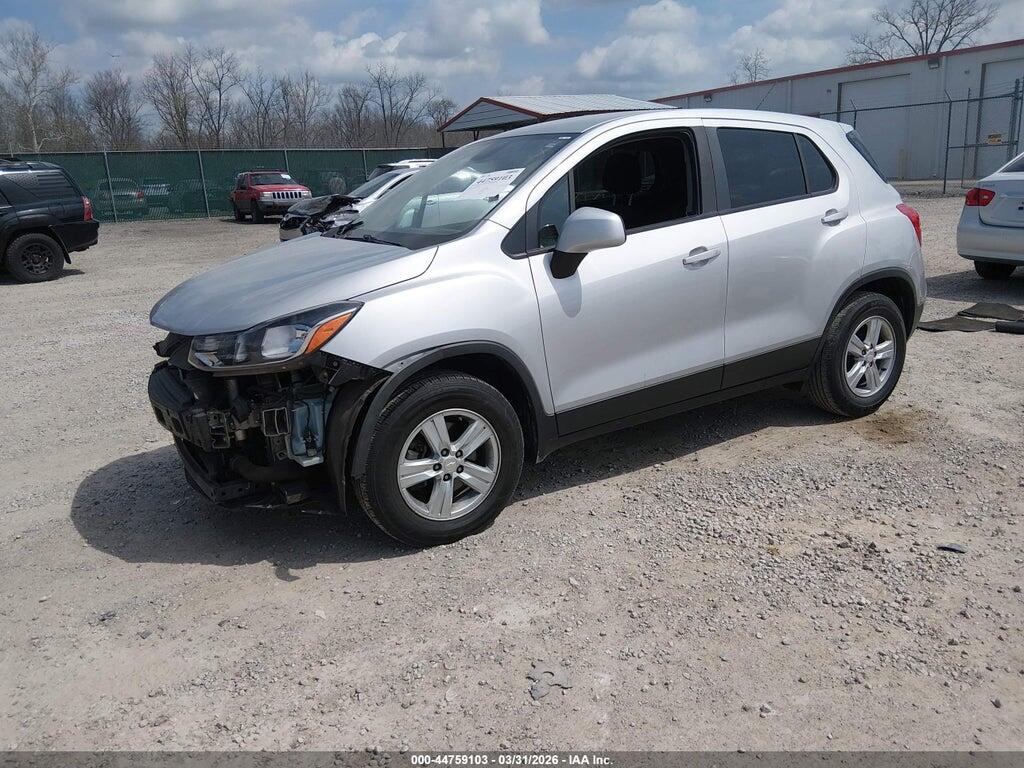 3GNCJKSBXKL404019 2019 CHEVROLET TRAX photo no. 2