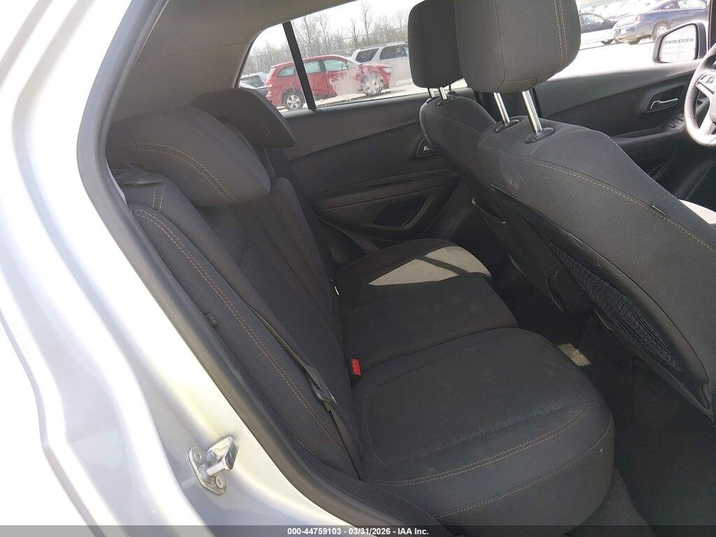3GNCJKSBXKL404019 2019 CHEVROLET TRAX photo no. 8