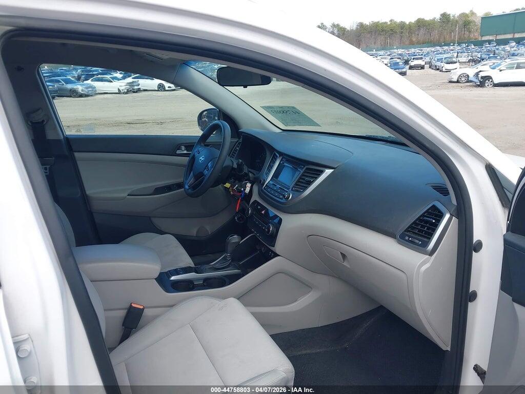 KM8J3CA47HU347954 2017 HYUNDAI TUCSON photo no. 5