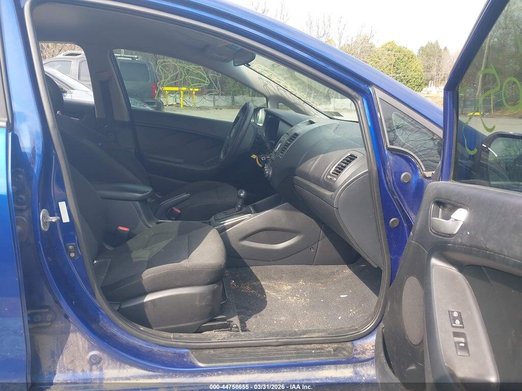 3KPFK4A74HE078999 2017 KIA FORTE photo no. 5