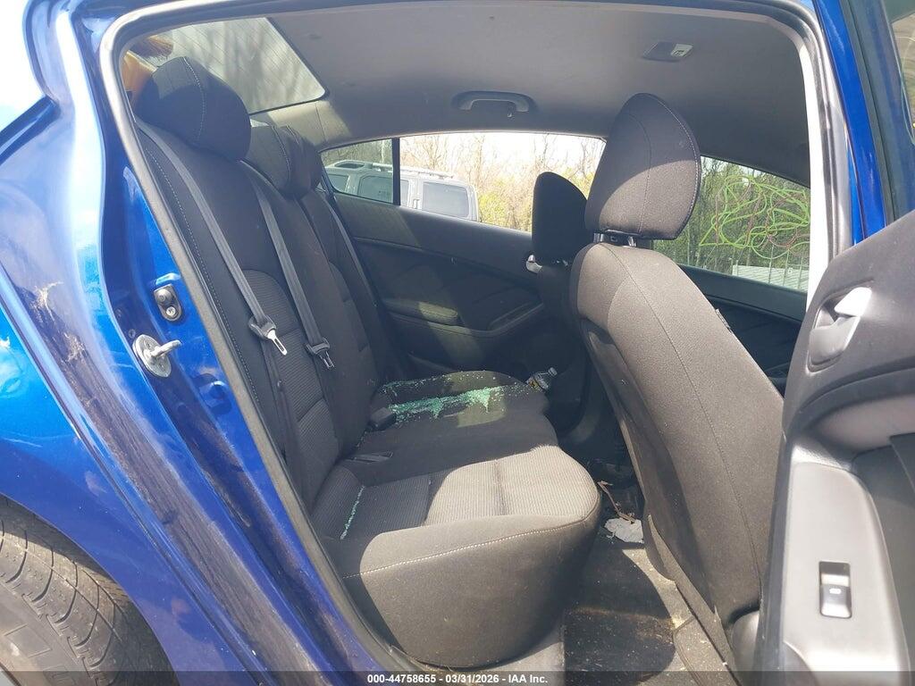 3KPFK4A74HE078999 2017 KIA FORTE photo no. 8