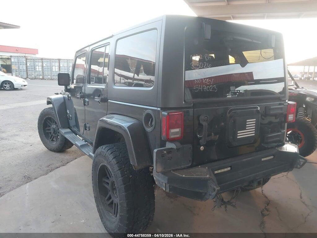 1C4BJWEG8FL547023 2015 JEEP WRANGLER UNLIMITED photo no. 3