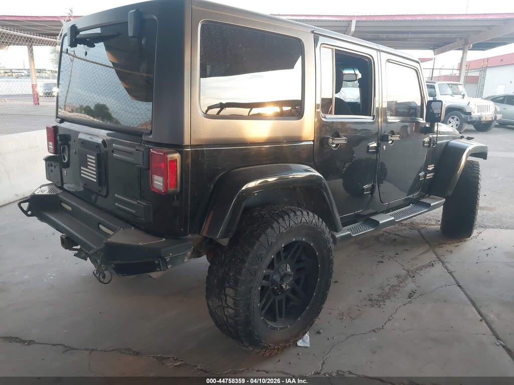 1C4BJWEG8FL547023 2015 JEEP WRANGLER UNLIMITED photo no. 4