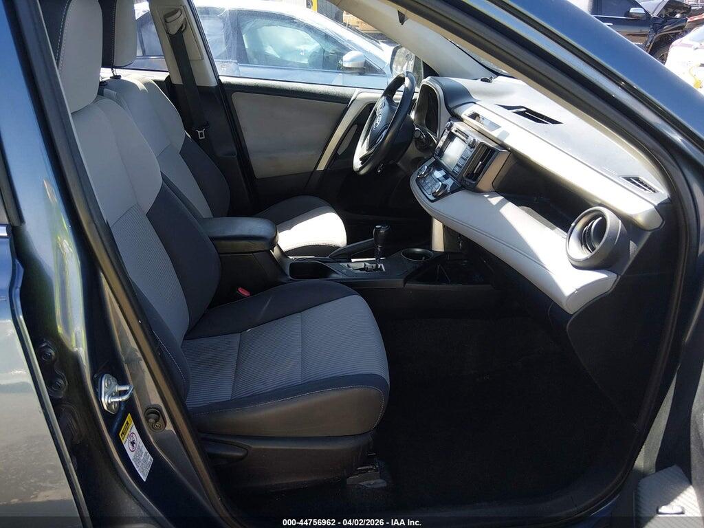 2T3RFREV1EW139703 2014 TOYOTA RAV4 photo no. 5