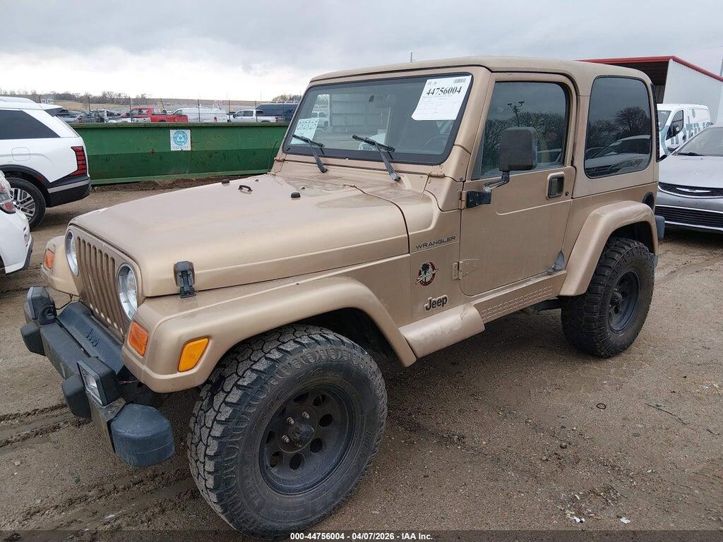 1J4FA59S8YP747917 2000 JEEP WRANGLER photo no. 2