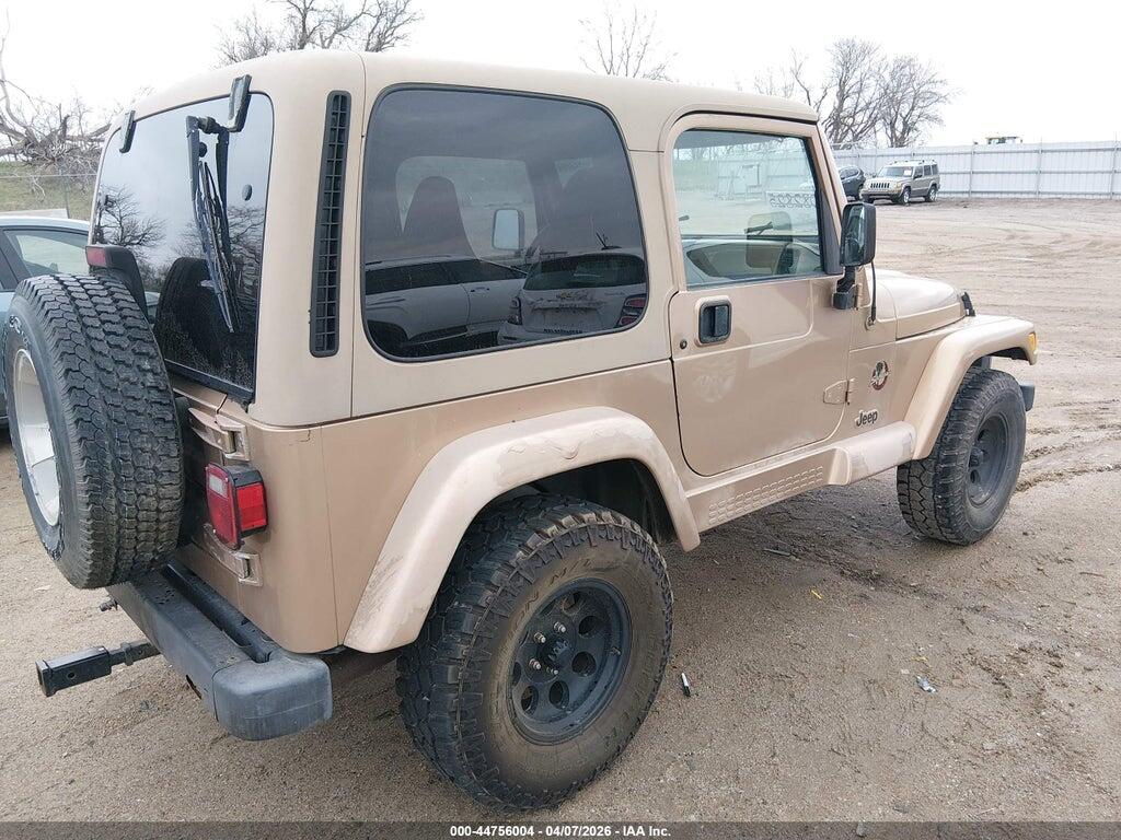 1J4FA59S8YP747917 2000 JEEP WRANGLER photo no. 4