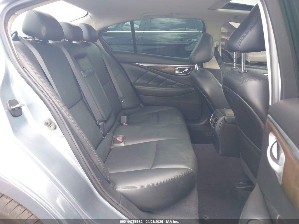 JN1EV7AP0JM366565 2018 INFINITI Q50 photo no. 8