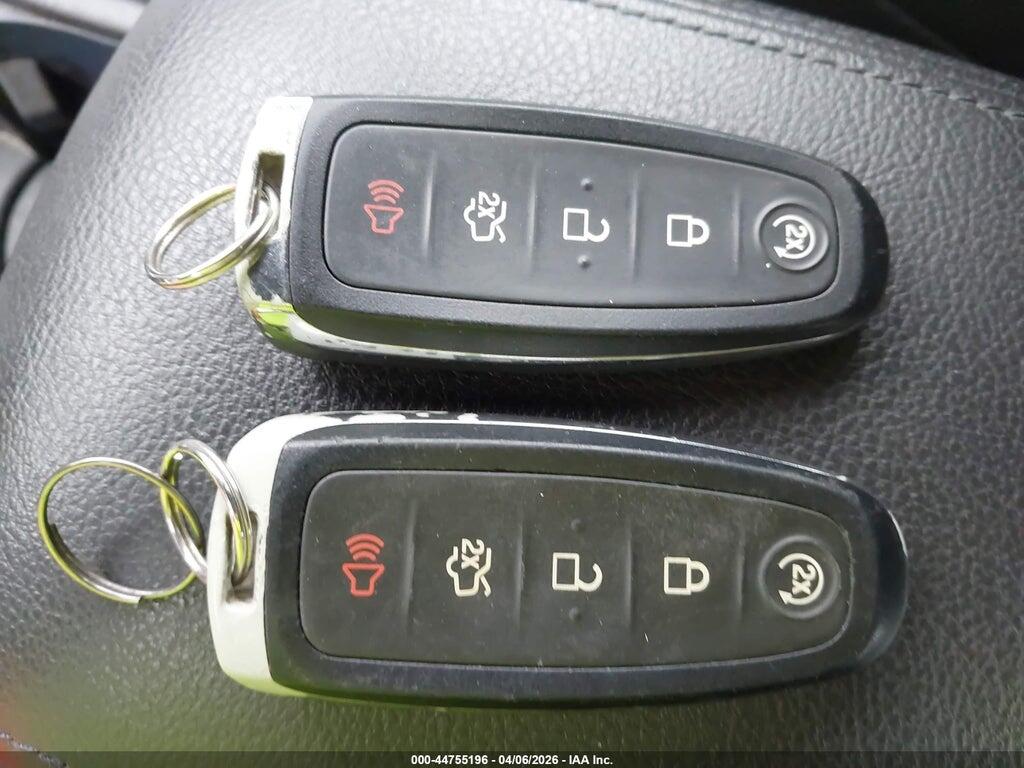 1FADP3J27HL325016 2017 FORD FOCUS photo no. 11