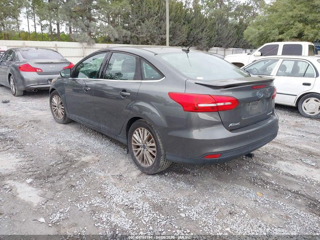 1FADP3J27HL325016 2017 FORD FOCUS photo no. 3