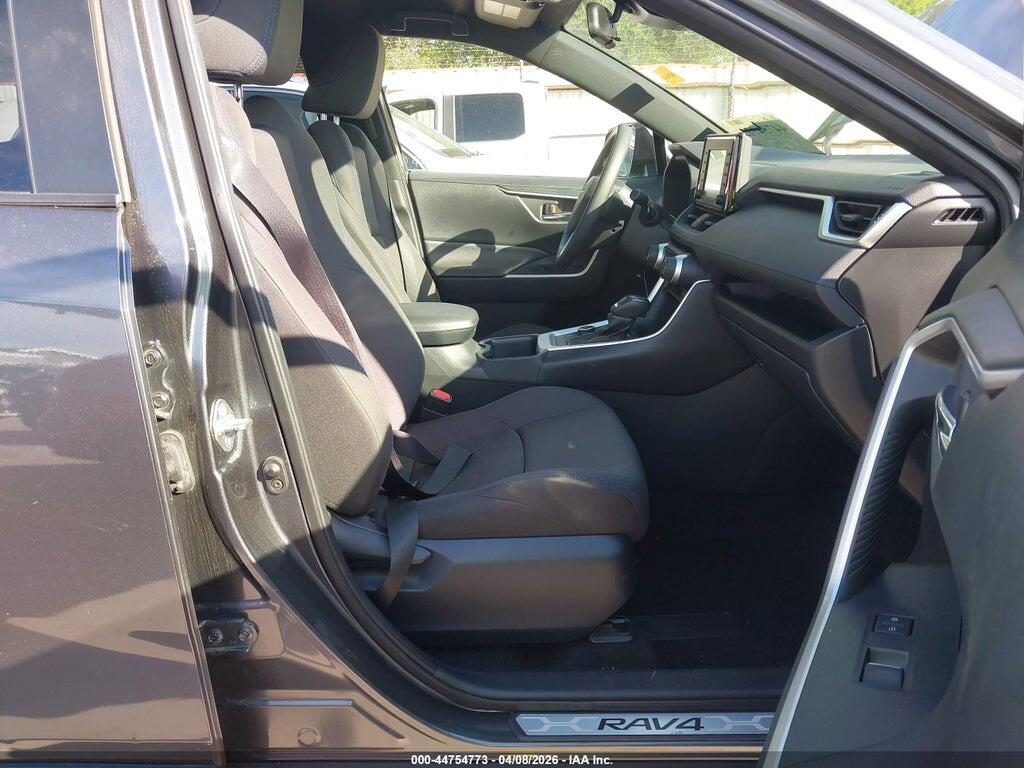 JTM16RFV2ND054829 2022 TOYOTA RAV4 HYBRID photo no. 5