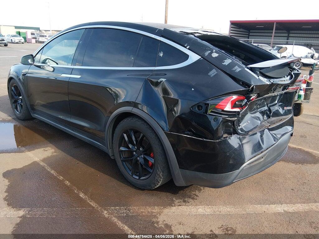 5YJXCAE46JF135624 2018 TESLA MODEL X photo no. 3