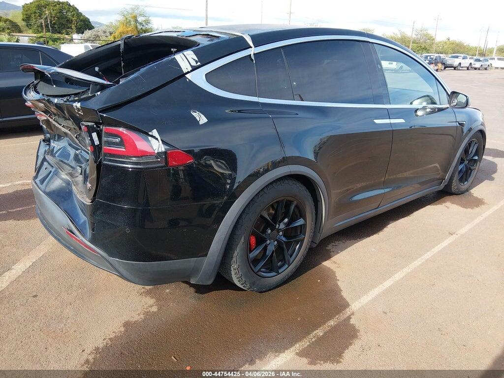 5YJXCAE46JF135624 2018 TESLA MODEL X photo no. 4