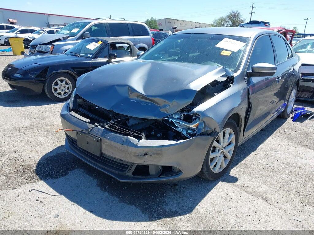 3VWDX7AJ8BM360479 2011 VOLKSWAGEN JETTA photo no. 2