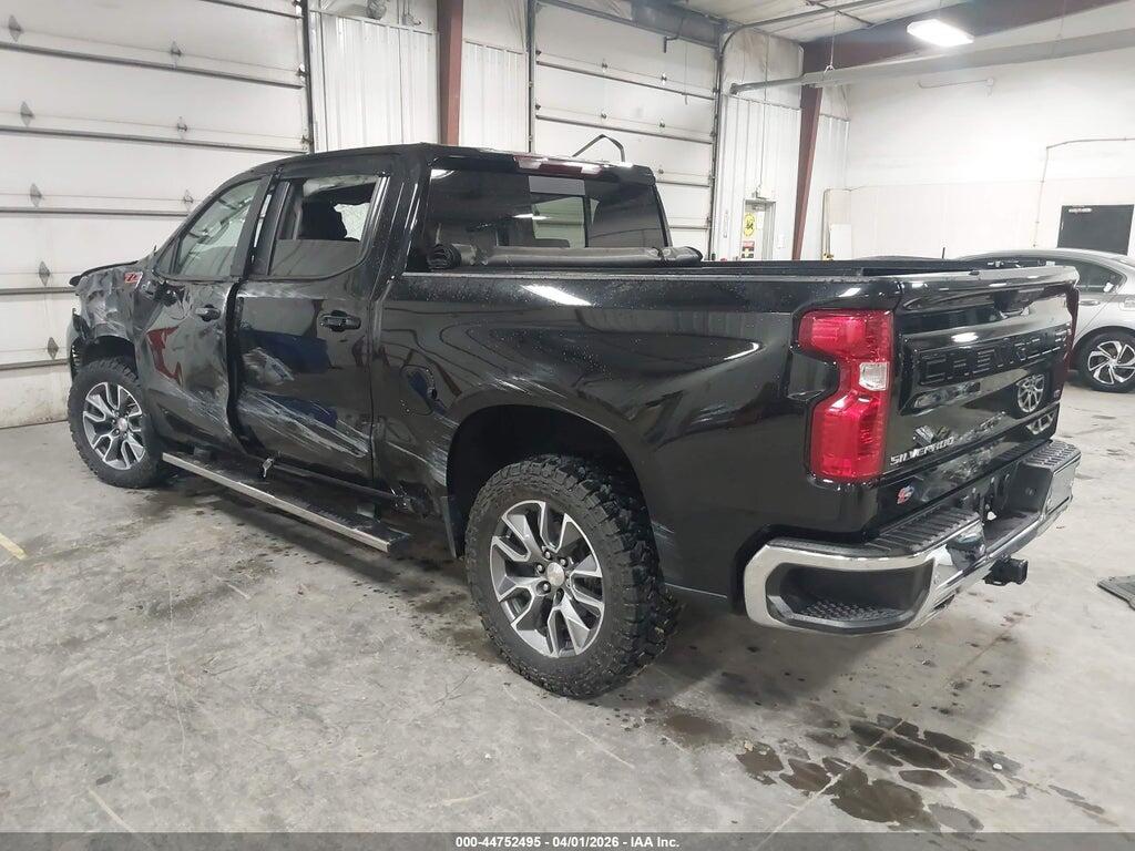 2GCUDDED1R1197173 2024 CHEVROLET SILVERADO 1500 photo no. 3