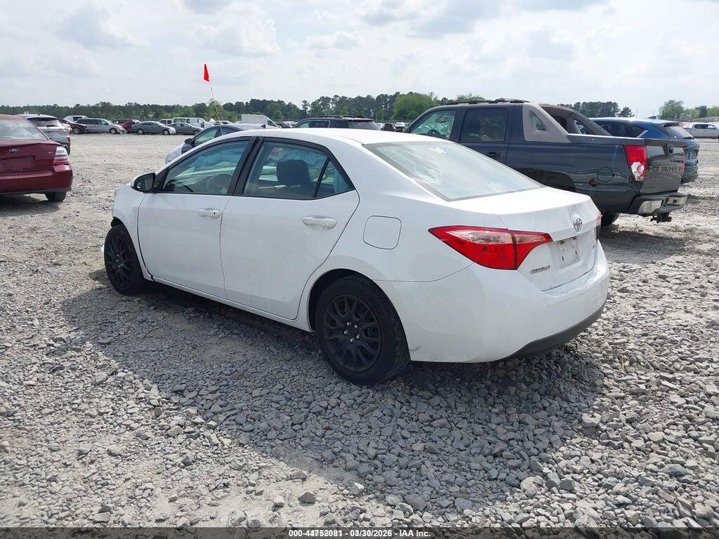 5YFBURHE0JP826680 2018 TOYOTA COROLLA photo no. 3