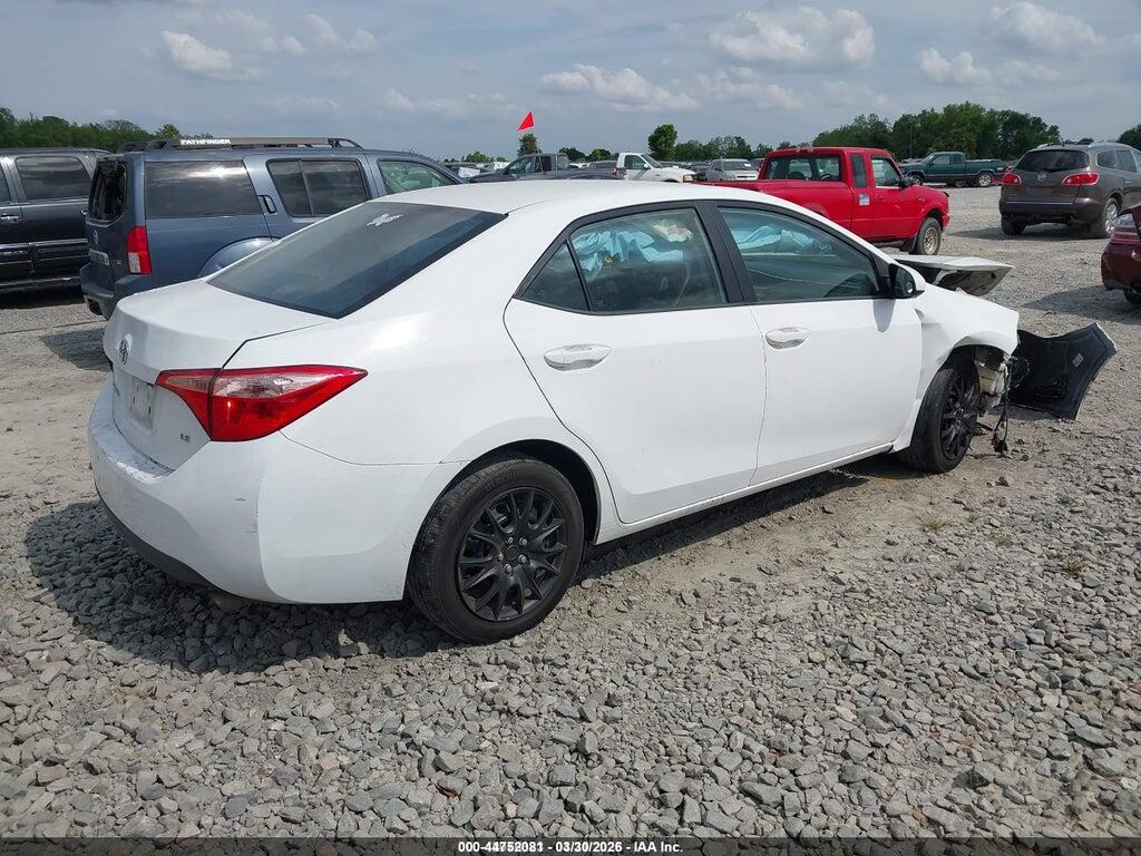 5YFBURHE0JP826680 2018 TOYOTA COROLLA photo no. 4