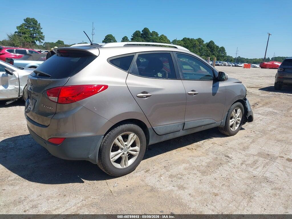 KM8JU3AC0CU508075 2012 HYUNDAI TUCSON photo no. 4
