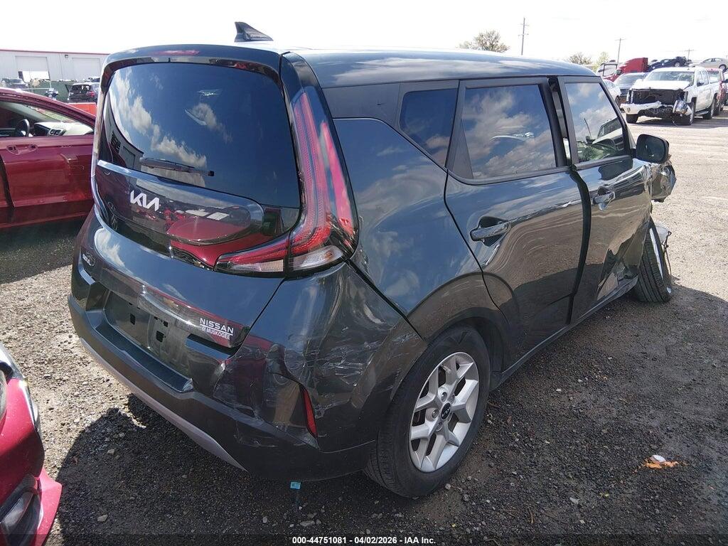 KNDJ23AUXP7881017 2023 KIA SOUL photo no. 4
