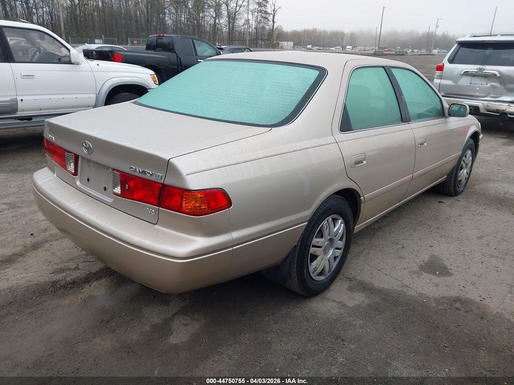 4T1BF22K3YU111885 2000 TOYOTA CAMRY photo no. 4