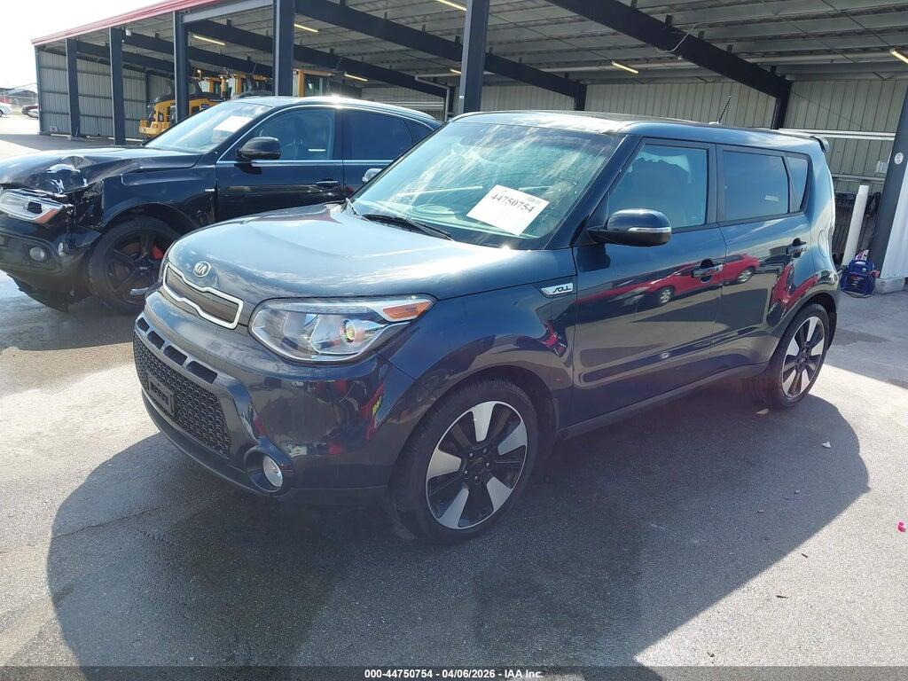 KNDJX3A50F7134678 2015 KIA SOUL photo no. 2