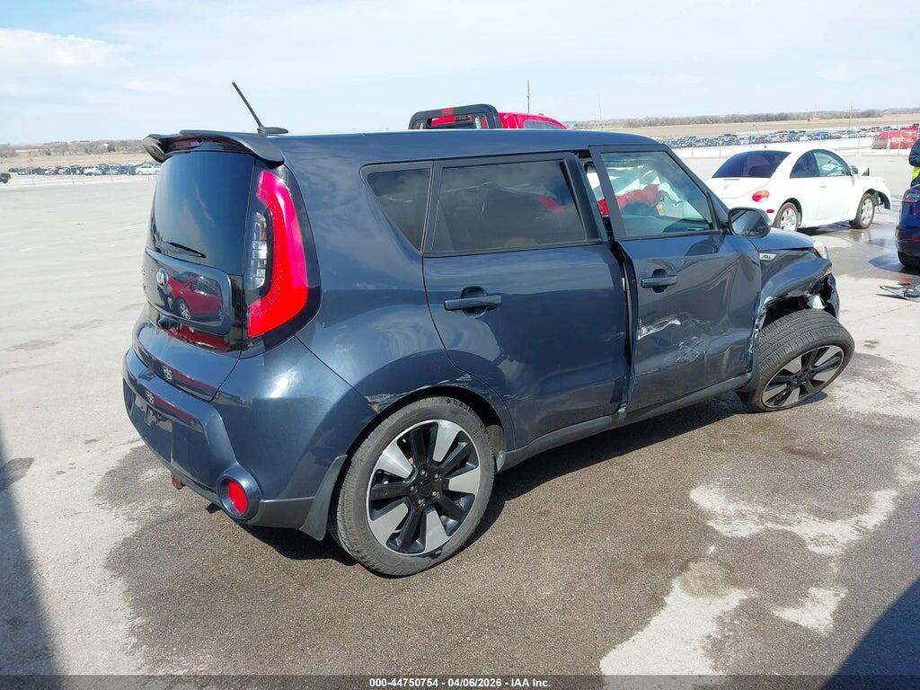 KNDJX3A50F7134678 2015 KIA SOUL photo no. 4