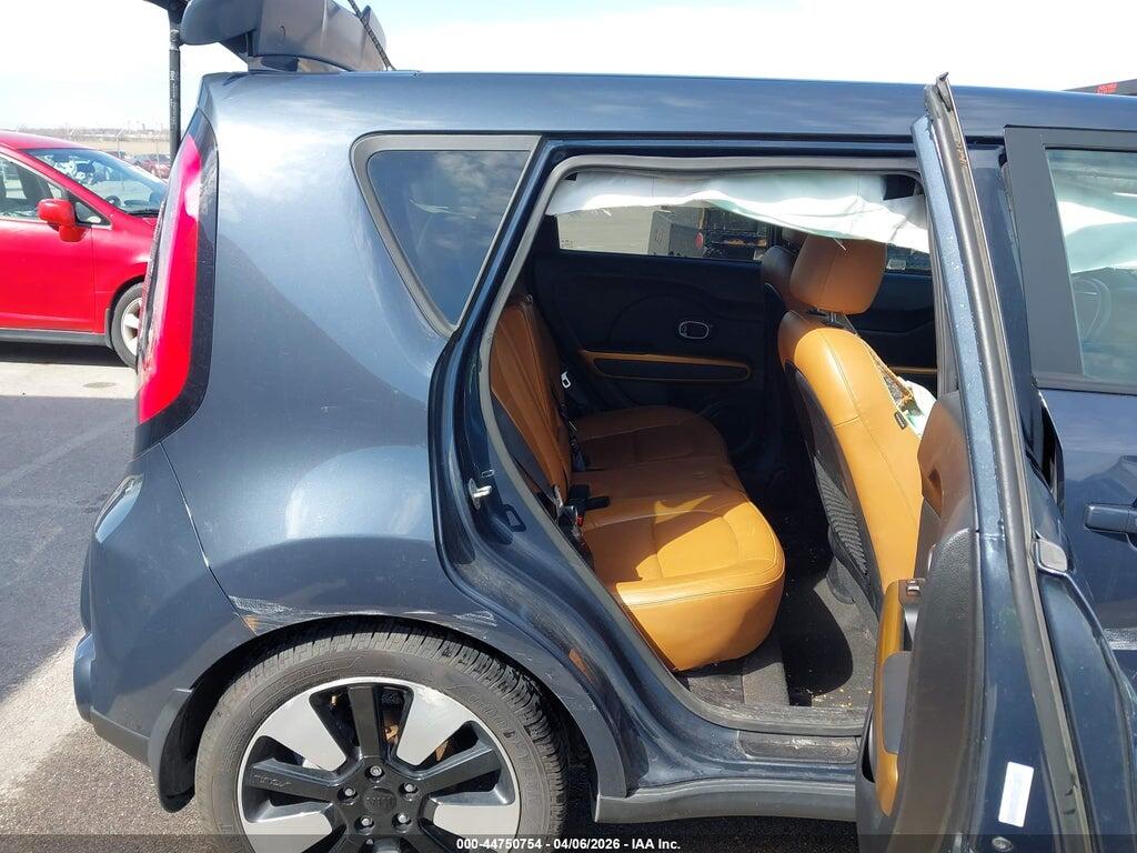 KNDJX3A50F7134678 2015 KIA SOUL photo no. 8