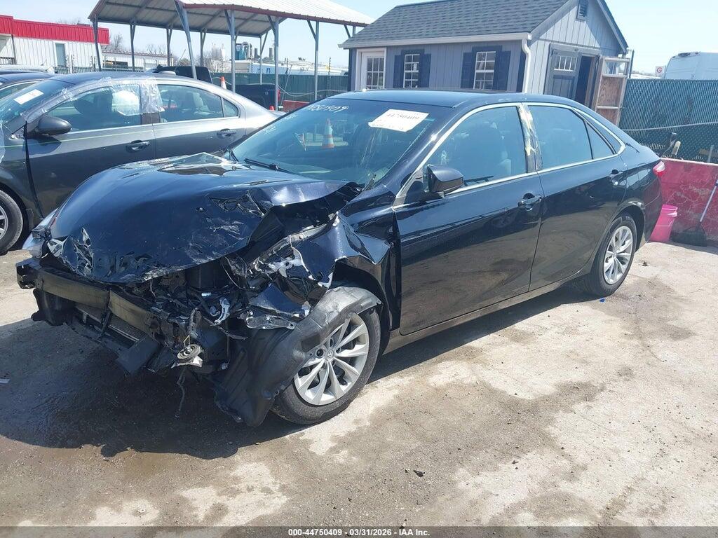 4T1BF1FK3HU390517 2017 TOYOTA CAMRY photo no. 2