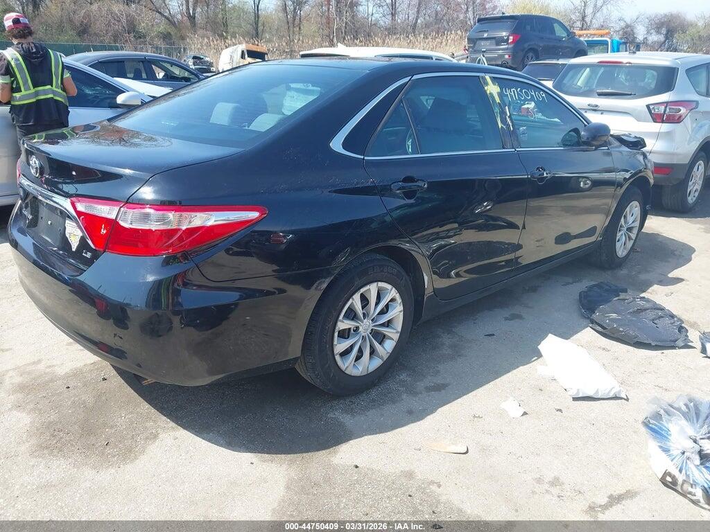 4T1BF1FK3HU390517 2017 TOYOTA CAMRY photo no. 4