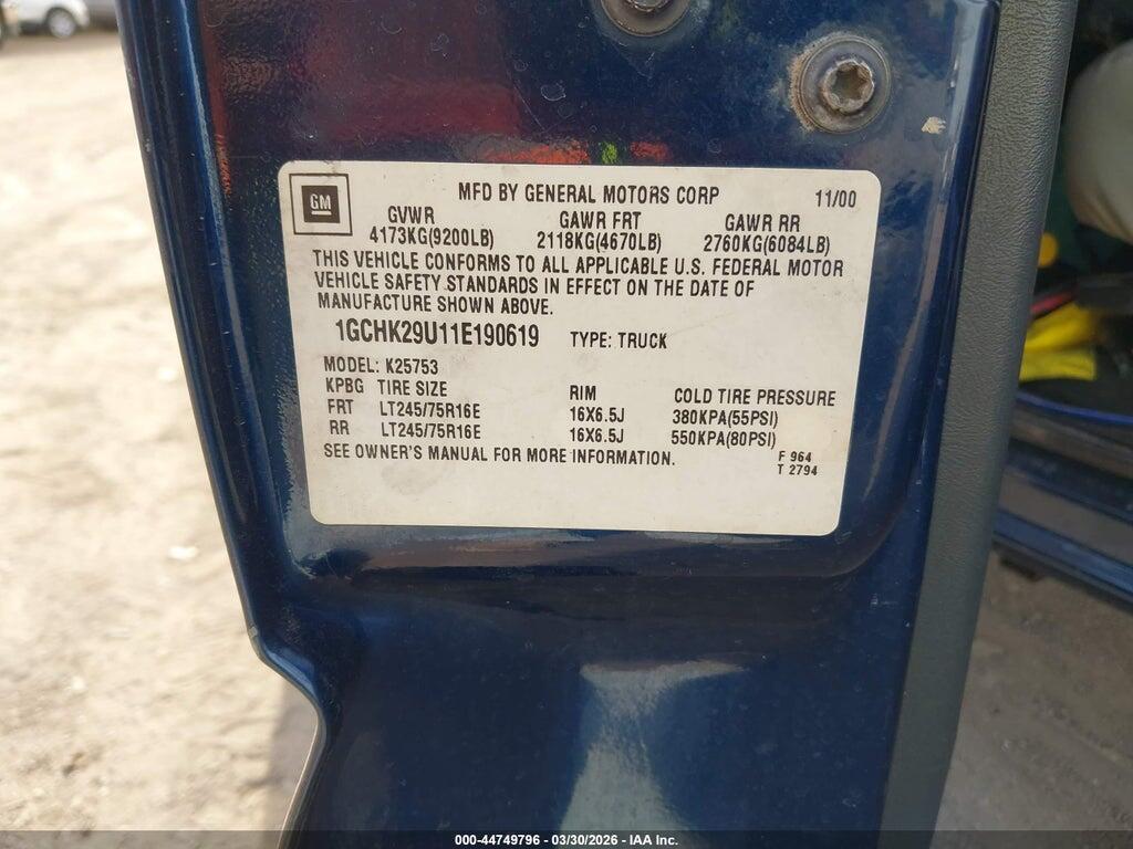 1GCHK29U11E190619 2001 CHEVROLET SILVERADO 2500HD photo no. 9
