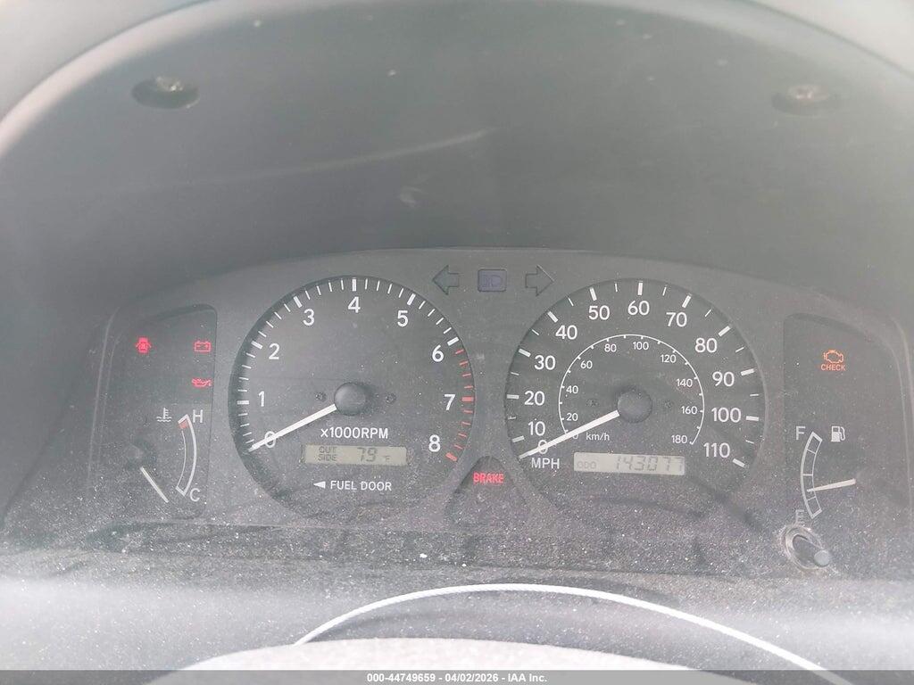 1NXBR12E62Z646003 2002 TOYOTA COROLLA photo no. 7