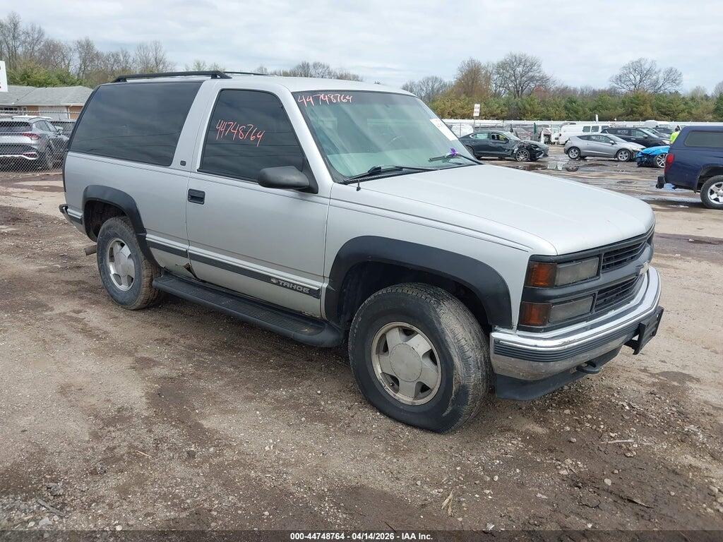 3GNEK18R1XG152715 1999 CHEVROLET TAHOE photo no. 1