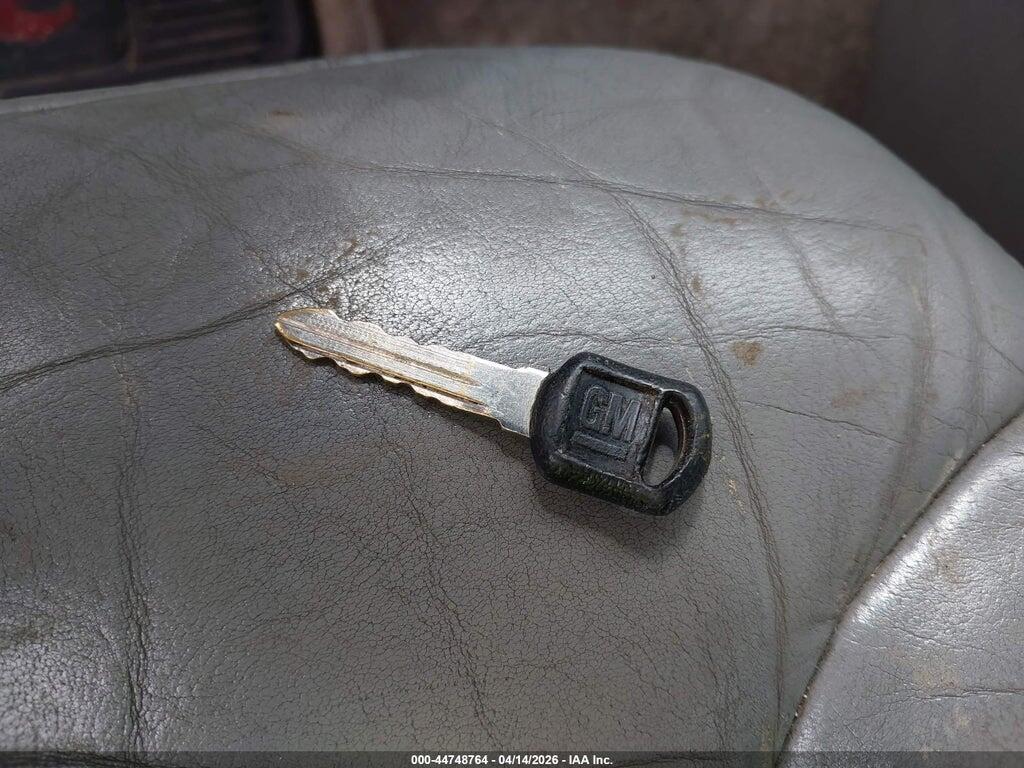 3GNEK18R1XG152715 1999 CHEVROLET TAHOE photo no. 11