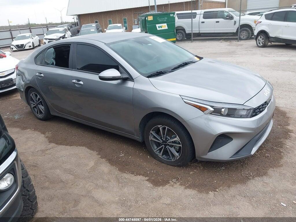 3KPF24AD4PE612247 2023 KIA FORTE photo no. 1