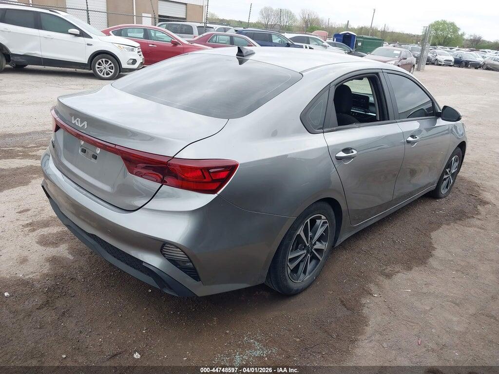 3KPF24AD4PE612247 2023 KIA FORTE photo no. 4