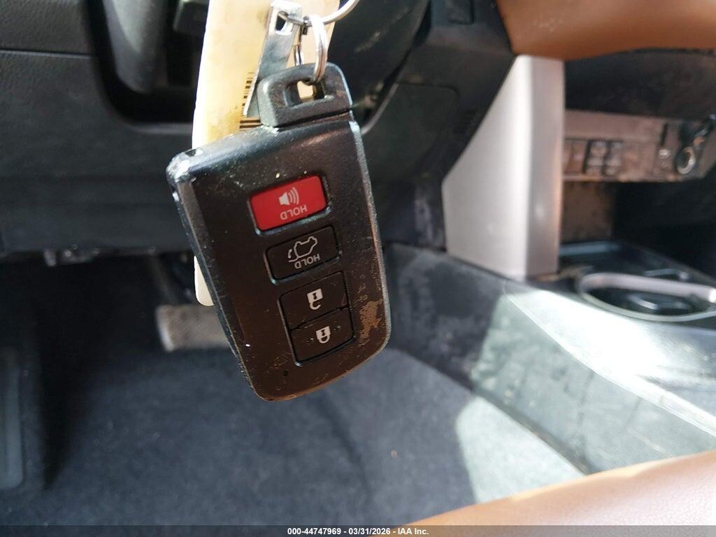 2T3DFREV1GW475056 2016 TOYOTA RAV4 photo no. 11