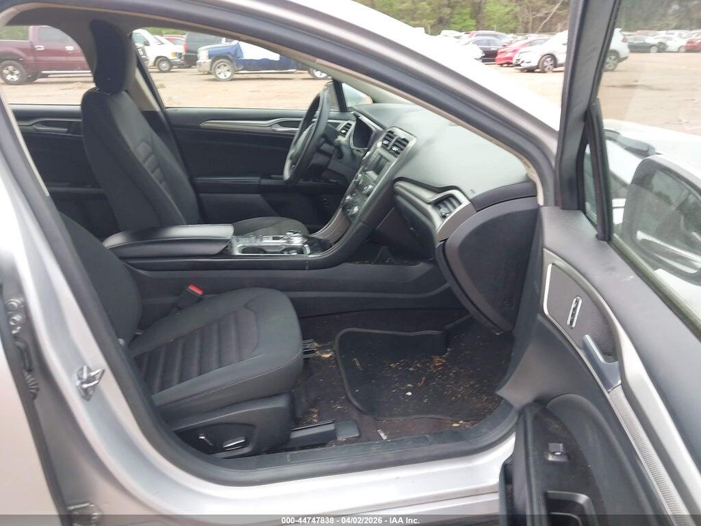 3FA6P0LU4HR336742 2017 FORD FUSION HYBRID photo no. 5