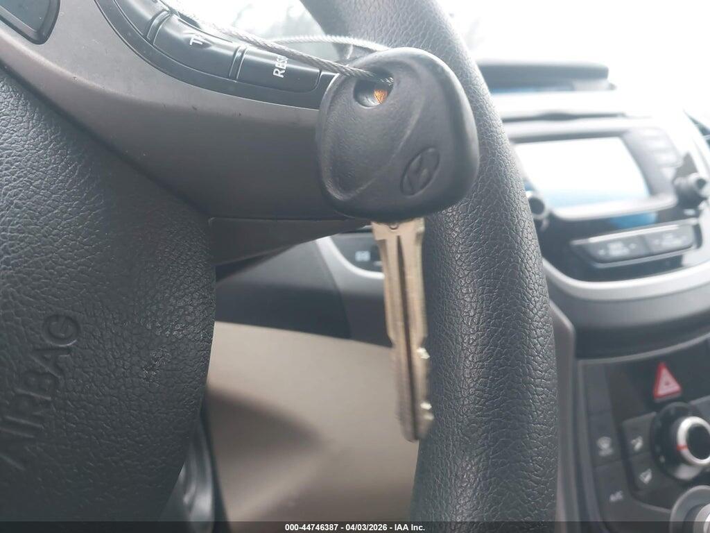 5NPDH4AE5EH502475 2014 HYUNDAI ELANTRA photo no. 11