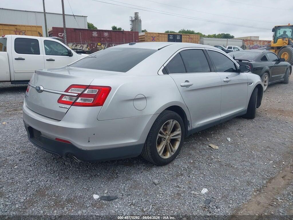 1FAHP2D8XJG118159 2018 FORD TAURUS photo no. 4