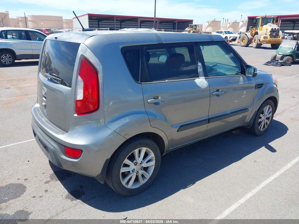 KNDJT2A60D7573648 2013 KIA SOUL photo no. 4