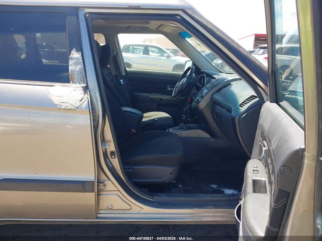KNDJT2A60D7573648 2013 KIA SOUL photo no. 5
