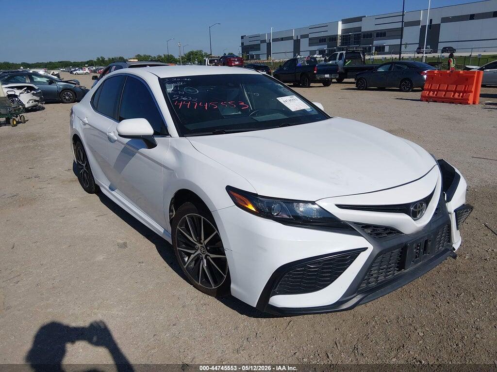 4T1G11AK2MU435128 2021 TOYOTA CAMRY photo no. 1