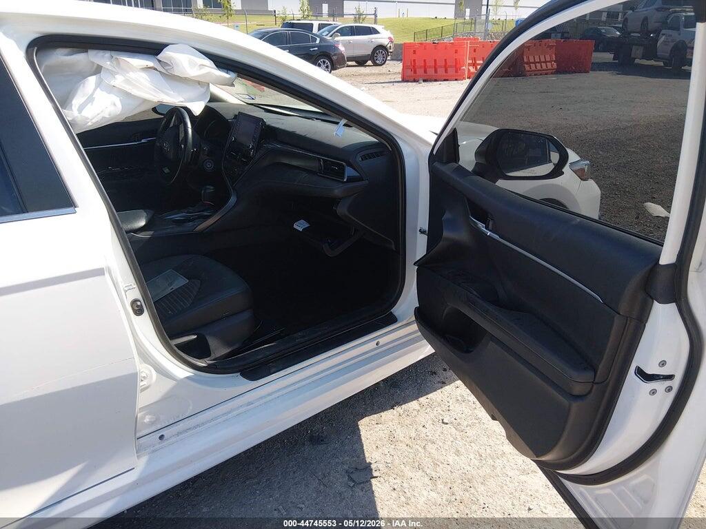 4T1G11AK2MU435128 2021 TOYOTA CAMRY photo no. 5