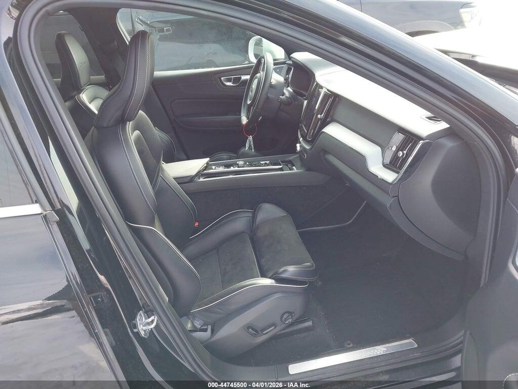 LYVBR0DM2KB246565 2019 VOLVO XC60 HYBRID photo no. 5